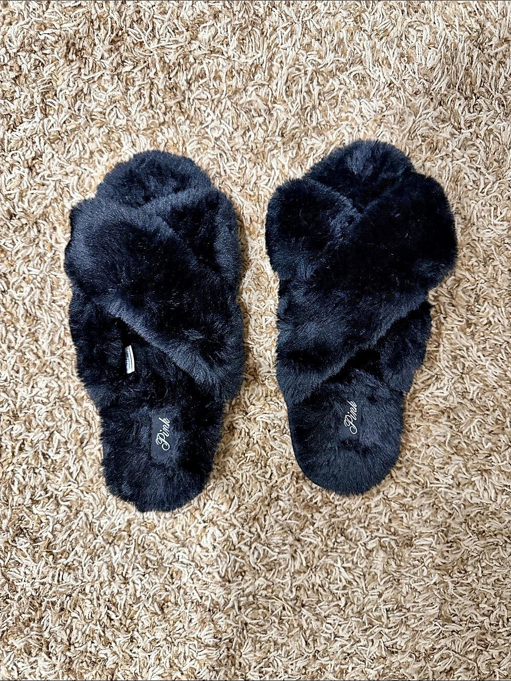 Victorias Secret  Black Faux Fur Slippers Like New size Large